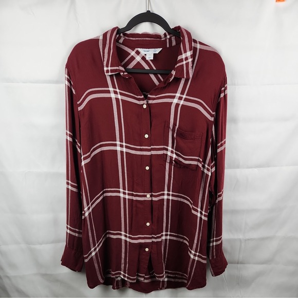 Old Navy Tops - Old Navy XXL Womens Classic Shirt Button-Down Long Sleeves Maroon/White